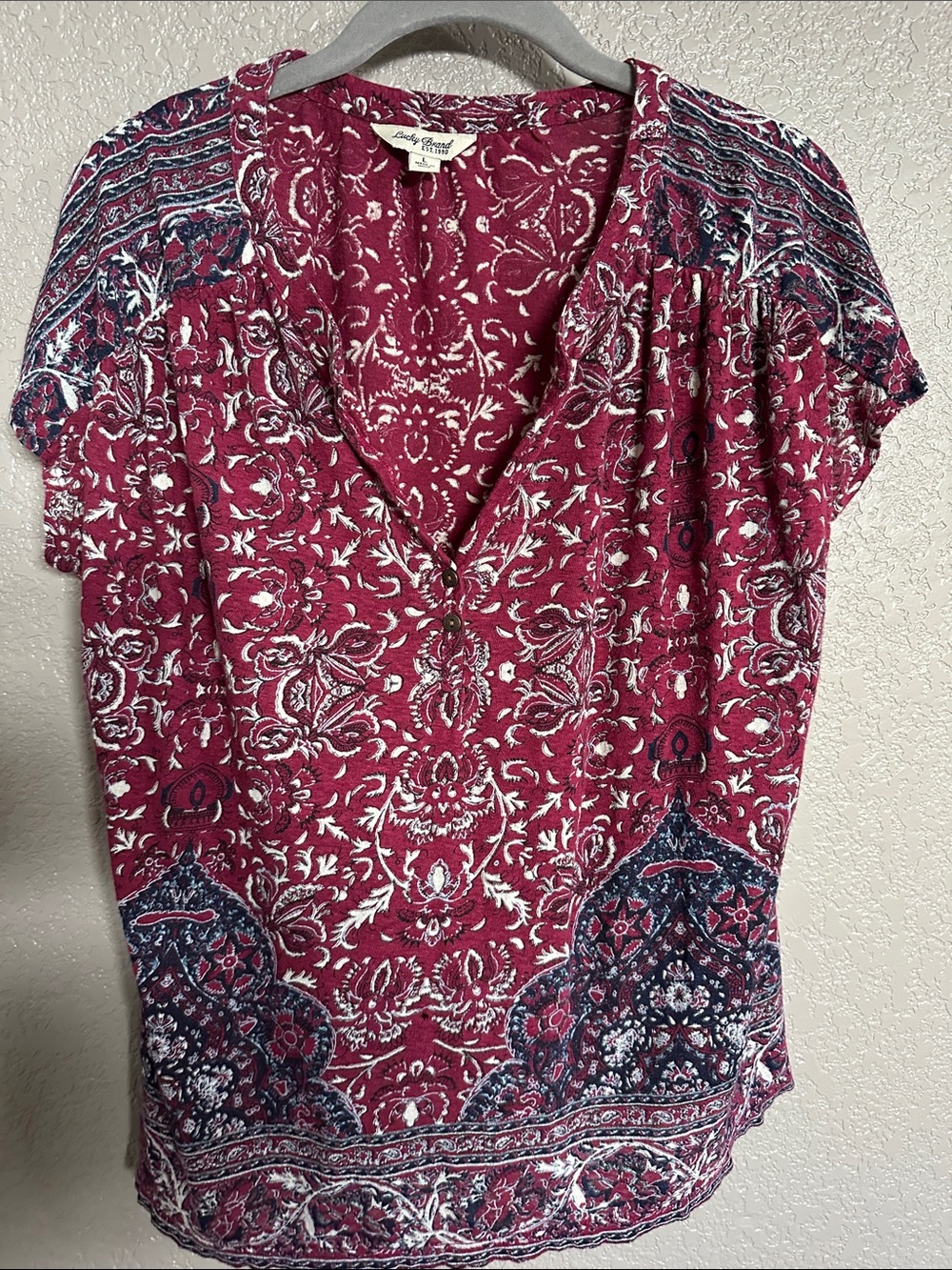 Lucky Brand Burgundy Paisley V-Neck Short Sleeve Blouse